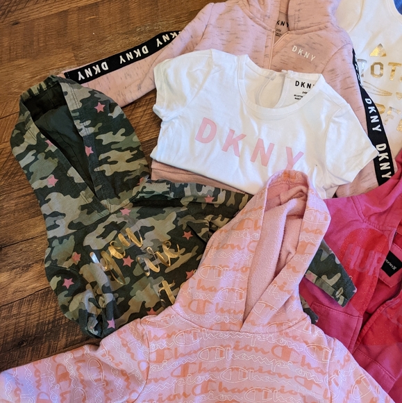 SOLD!! - Picture 2 of 6